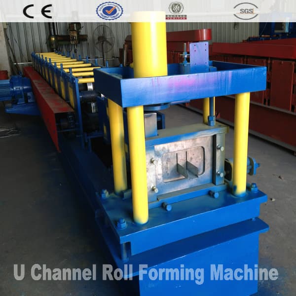 U channel roll forming machine